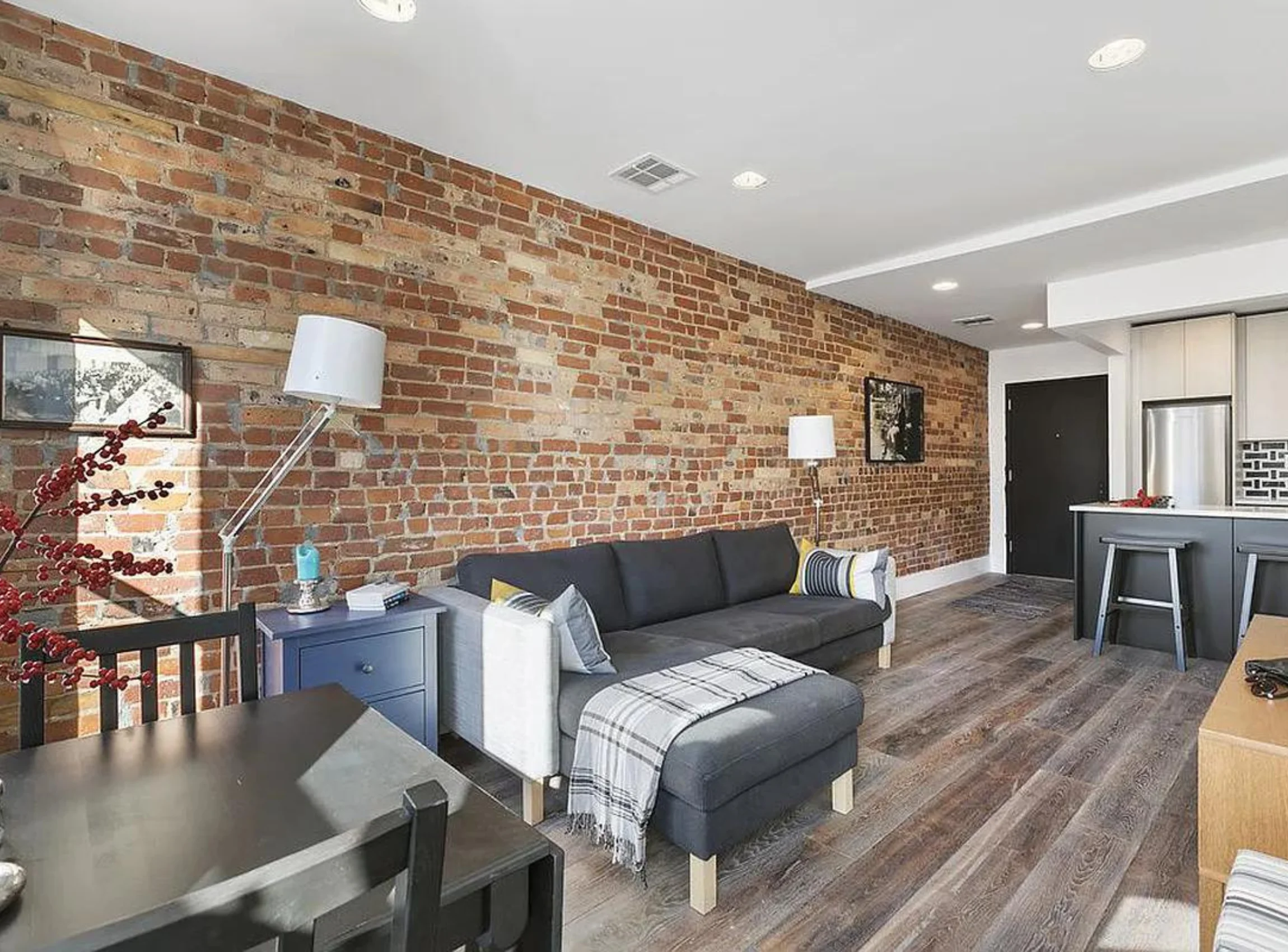 picture of the 1 bedroom apartment in 923 bedford avenue in brooklyn 3